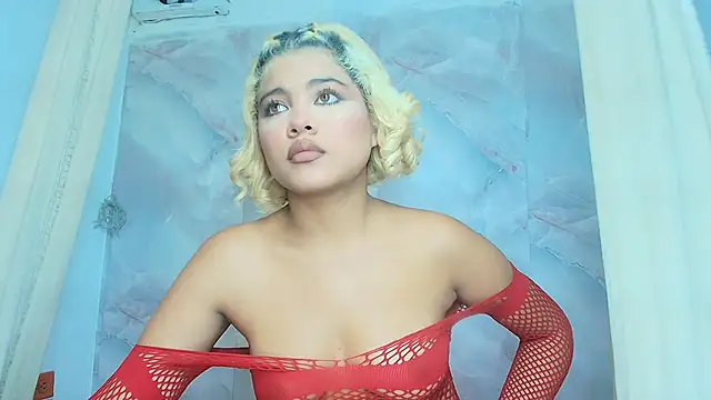 sofiacastillo01 online show from July 27, 1:29 pm