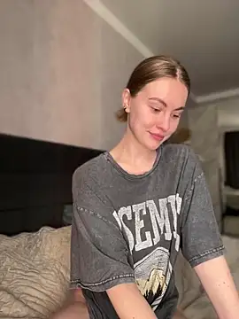 LoveGameSexx online show from March 15, 9:04 am