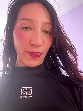 Snapshot of peiton_steele7 chatting on December 15, 7:40 pm peiton steele7 online show from December 15, 7:40 pm