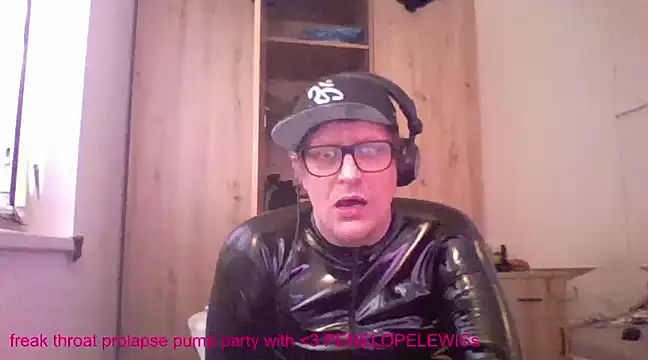Bigthroaterboy online show from January 24, 7:51 am