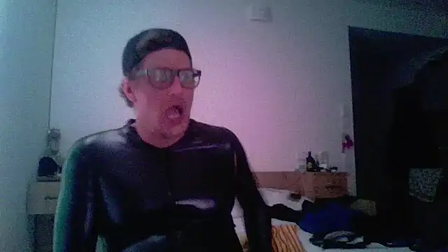 Bigthroaterboy online show from March 21, 4:39 am