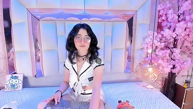 Snapshot of SaraMartini1 chatting on November 14, 5:50 am SaraMartini1 online show from November 14, 5:50 am