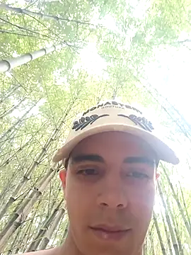 Snapshot of Restrepo300 chatting on November 29, 6:00 pm Restrepo300 online show from November 29, 6:00 pm