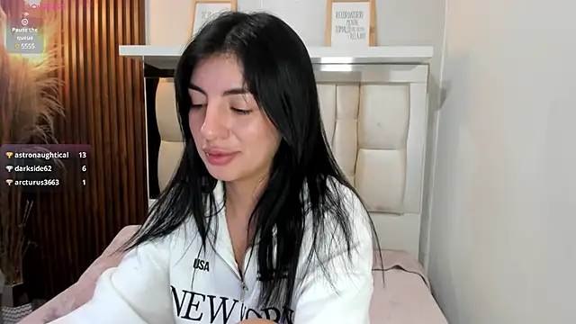 ANTONELLA  ROUSE  online show from December 20, 2:41 am