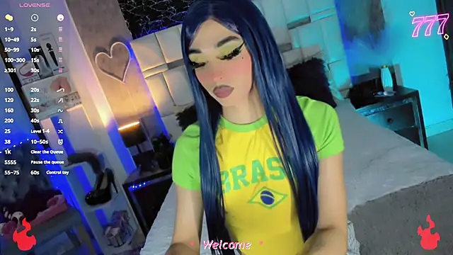 Snapshot of Baby_Aliz chatting on July 13, 6:27 am Baby Aliz online show from July 13, 6:27 am
