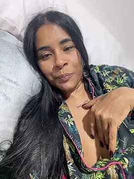 Snapshot of ANA_CARTER chatting on February 24, 1:47 am ANA CARTER online show from February 24, 1:47 am