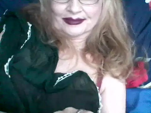 CarlyTreat online show from December 2, 7:49 pm