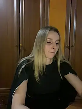 Ameli Li online show from December 29, 12:30 am