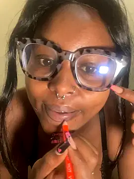 Snapshot of Wzz__ chatting on October 1, 3:23 am Wzz online show from October 1, 3:23 am