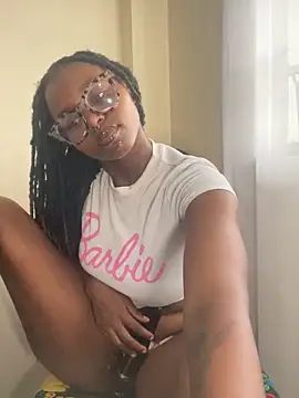 Snapshot of Wzz__ chatting on November 8, 5:40 am Wzz online show from November 8, 5:40 am