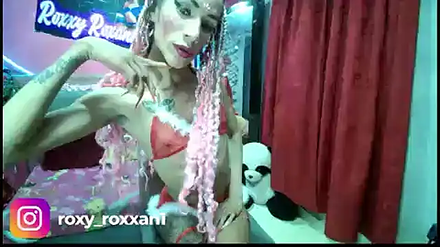 roxy roxxan online show from December 7, 11:56 pm