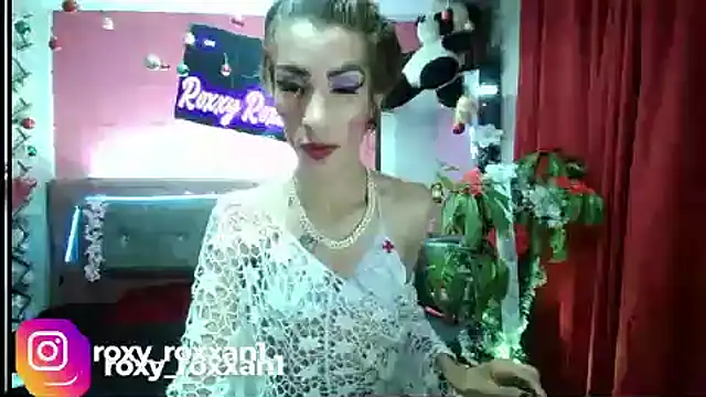 roxy roxxan online show from December 30, 1:14 pm