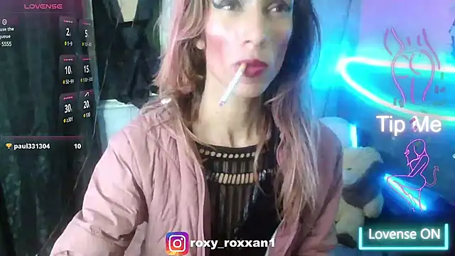 roxy roxxan online show from March 20, 1:35 am