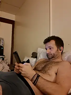 Snapshot of ncolby_22 chatting on February 23, 11:07 am ncolby 22 online show from February 23, 11:07 am