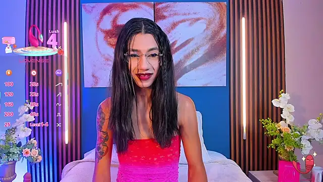 sofiaa grey  online show from September 25, 1:15 pm