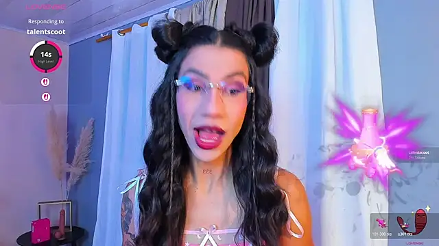 sofiaa grey  online show from October 25, 12:56 pm