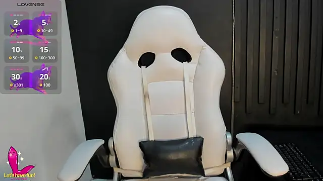 Shayla27 online show from February 7, 1:22 pm