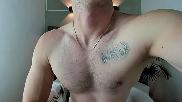 Snapshot of juan_prior chatting on October 23, 4:23 am juan prior online show from October 23, 4:23 am