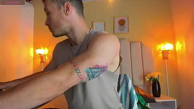 Snapshot of juan_prior chatting on November 17, 1:28 pm juan prior online show from November 17, 1:28 pm