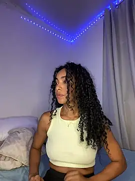 nicoleebony1 online show from February 27, 10:42 pm