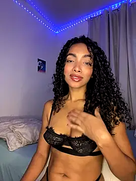 nicoleebony1 online show from September 22, 6:43 pm