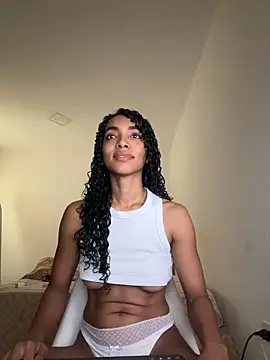nicoleebony1 online show from June 13, 3:54 pm