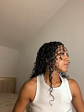 nicoleebony1 online show from June 19, 3:05 pm
