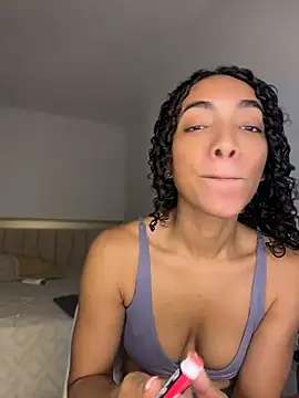 nicoleebony1 online show from July 25, 9:01 pm