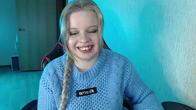 Snapshot of Angelic_Lika chatting on February 22, 5:46 pm Angelic Lika online show from February 22, 5:46 pm