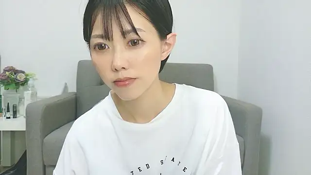 --mami-- online show from July 18, 1:59 pm