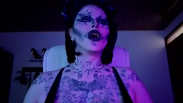 Snapshot of Olivia_seex chatting on October 6, 2:14 pm Olivia seex online show from October 6, 2:14 pm