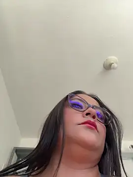 Sol biglips online show from July 31, 1:32 pm