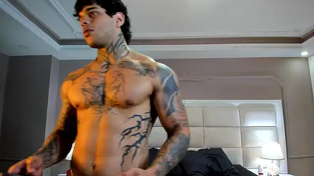 Snapshot of ray_coopers chatting on December 6, 12:34 am ray coopers online show from December 6, 12:34 am