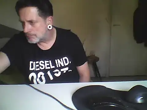 oopsxx online show from February 18, 11:22 am