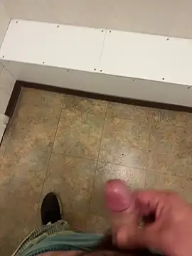 Snapshot of _themask_ chatting on October 7, 2:58 pm themask online show from October 7, 2:58 pm