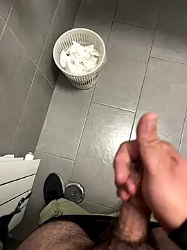 Snapshot of _themask_ chatting on October 27, 9:08 pm themask online show from October 27, 9:08 pm