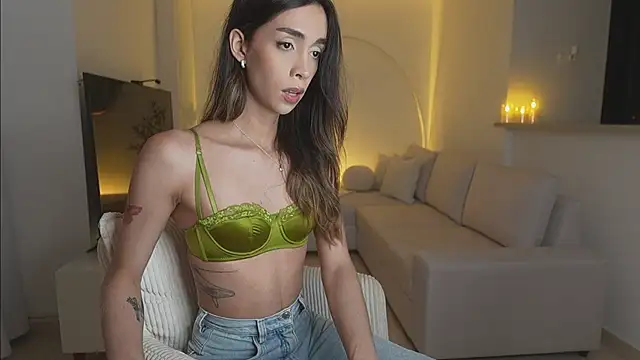 Emmavr online show from January 7, 2:14 am