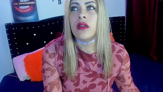 Snapshot of Natalia_Montoya chatting on February 4, 11:16 pm Natalia Montoya online show from February 4, 11:16 pm
