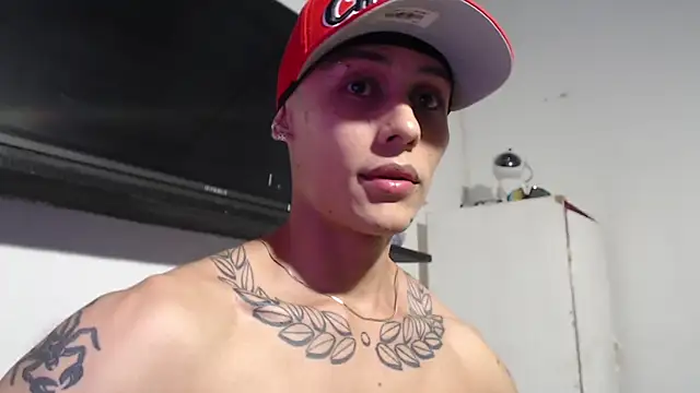 Snapshot of bix_couples chatting on November 6, 2:34 am bix couples online show from November 6, 2:34 am