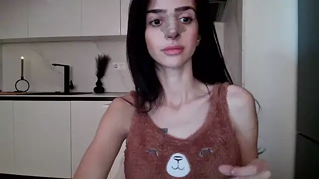 Snapshot of exotic_brunettee chatting on January 26, 10:34 am exotic brunettee online show from January 26, 10:34 am