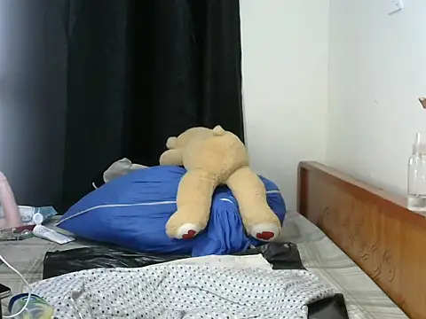 ebony shilly3 online show from February 2, 5:10 am