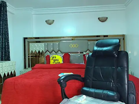 ebony shilly3 online show from February 8, 1:20 am