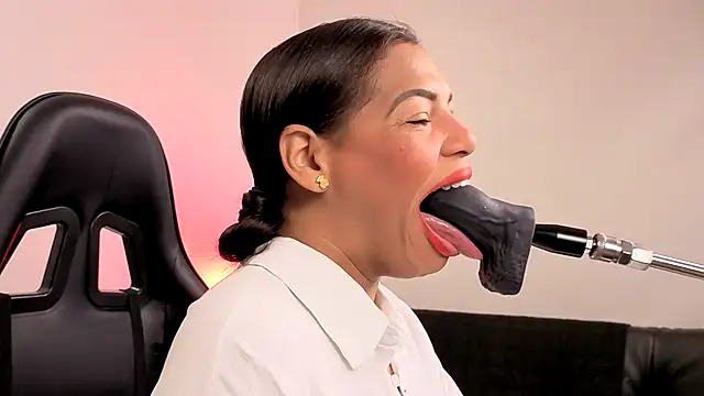 Anabel693 online show from September 28, 10:53 am