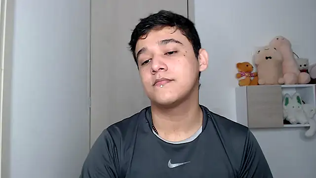 kaiine190 online show from October 16, 8:43 pm