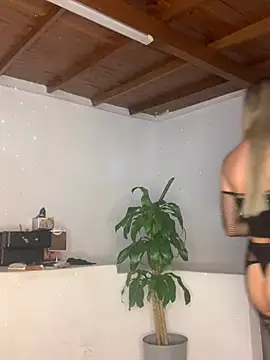 amanda rous online show from July 21, 7:49 pm