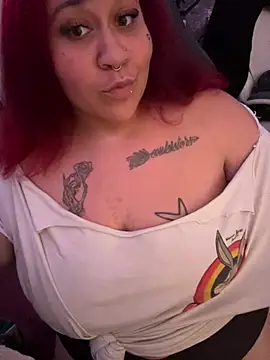 Snapshot of Juicyjordie chatting on July 19, 4:49 am Juicyjordie online show from July 19, 4:49 am