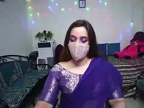 Arushisingh8888 online show from December 11, 11:30 am