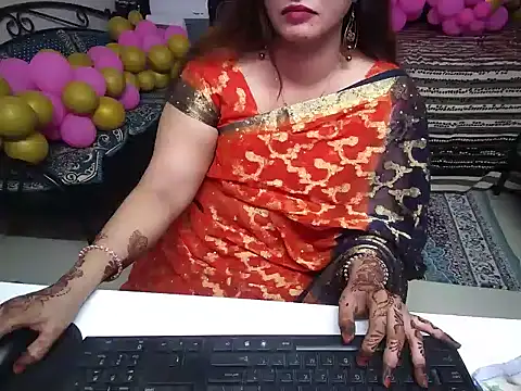 Arushisingh8888 online show from December 15, 1:00 pm