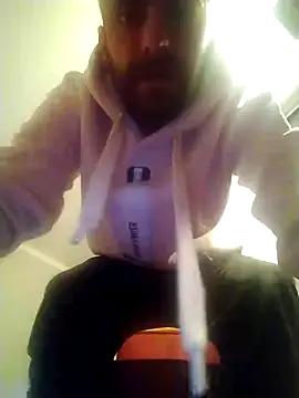 Snapshot of Antonio_Vatooo chatting on January 20, 8:50 pm Antonio Vatooo online show from January 20, 8:50 pm