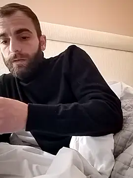 Snapshot of Antonio_Vatooo chatting on February 9, 5:08 am Antonio Vatooo online show from February 9, 5:08 am